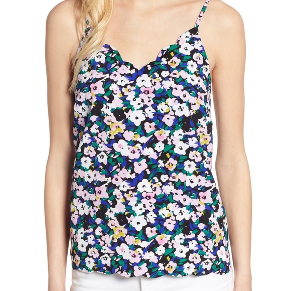 Halogen (Nordstrom) Scalloped Edge Camisole - Picture 2 of 4